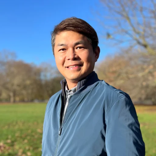 Headshot of Leo Tsai